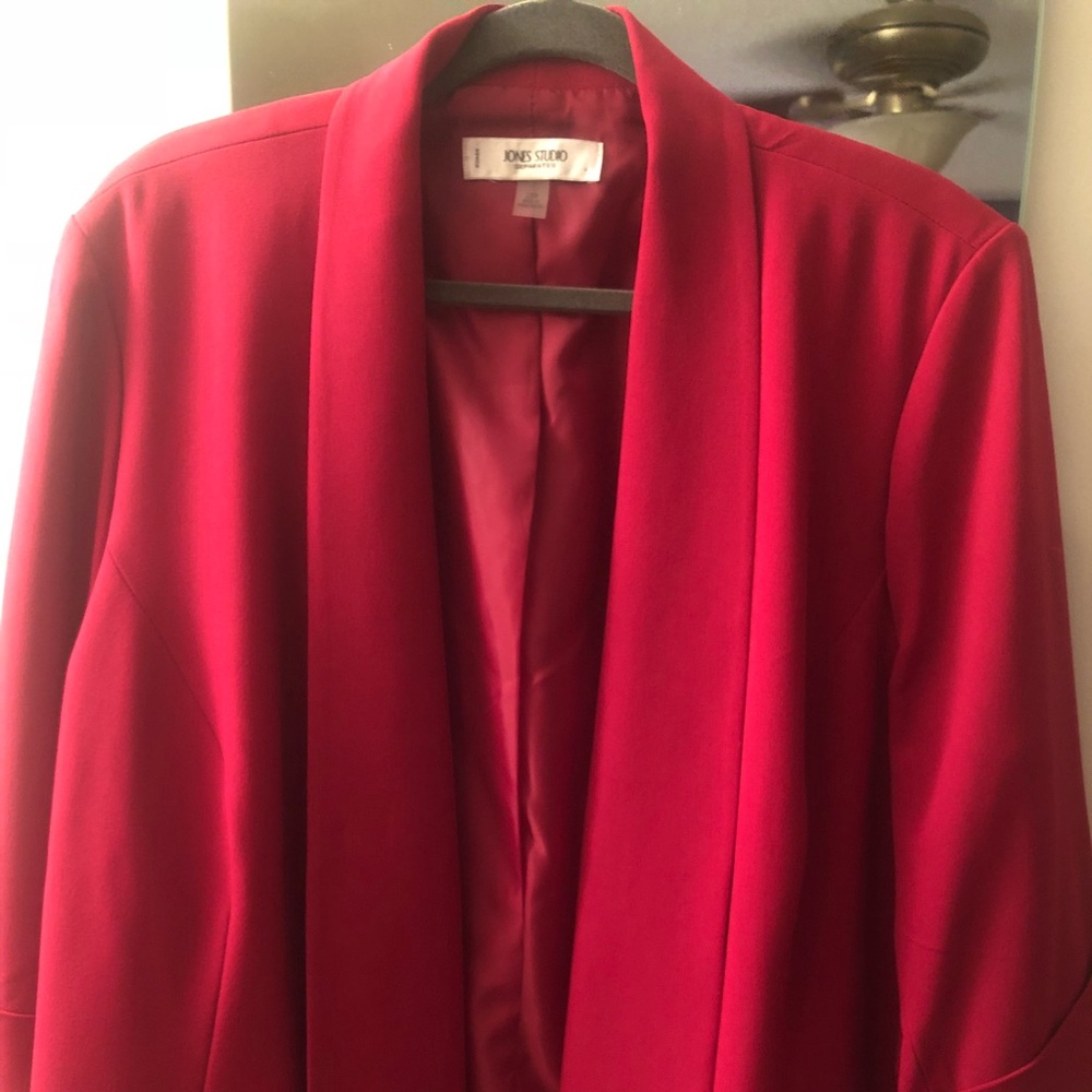 Jones Studio open front pink blazer